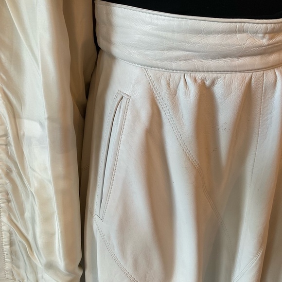 VERY RARE.SKIBOL by Canavesa  SWITZERLAND. Buttery white Italian leather suit. - Picture 11 of 16